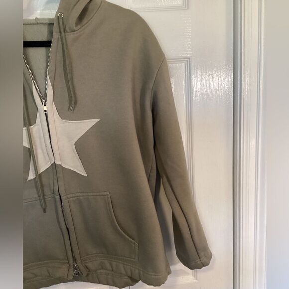 Tan w/Star Hooded Fleece Jacket - Size M - Picture 3 of 5